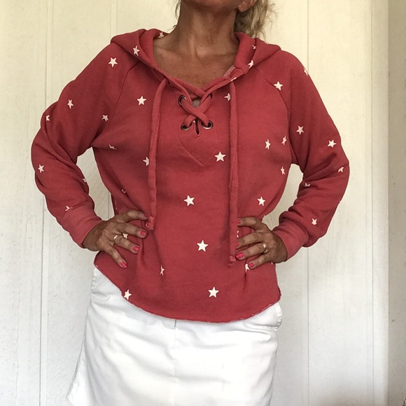WILDFOX FOOTBALL STAR HUTTON HOODIE IN RED SIZE MEDIUM - Picture 7 of 15